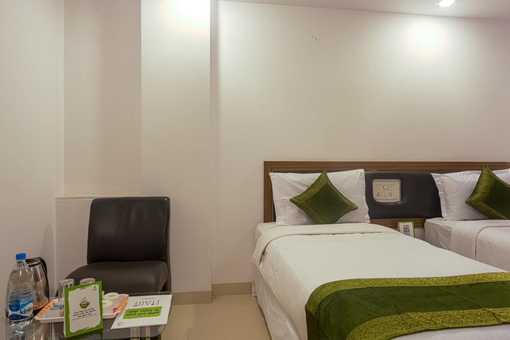 Arihant Hotel Hajdarabad Zewnętrze zdjęcie