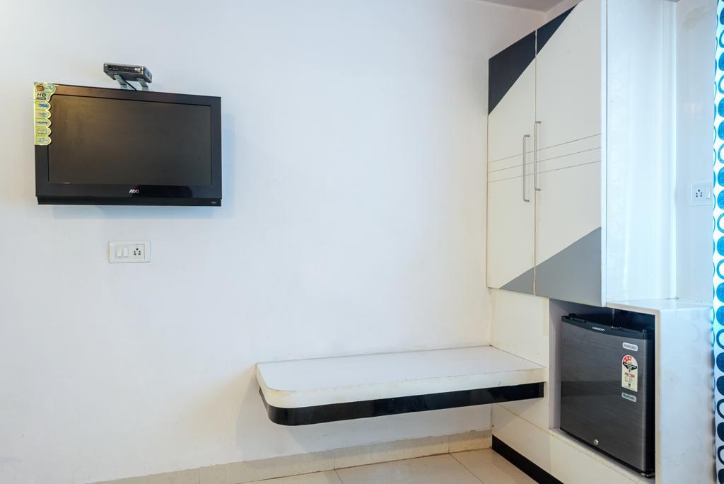 Arihant Hotel Hajdarabad Zewnętrze zdjęcie