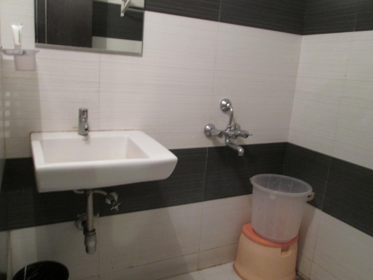 Arihant Hotel Hajdarabad Zewnętrze zdjęcie